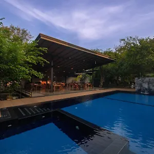 5* Resort Atha